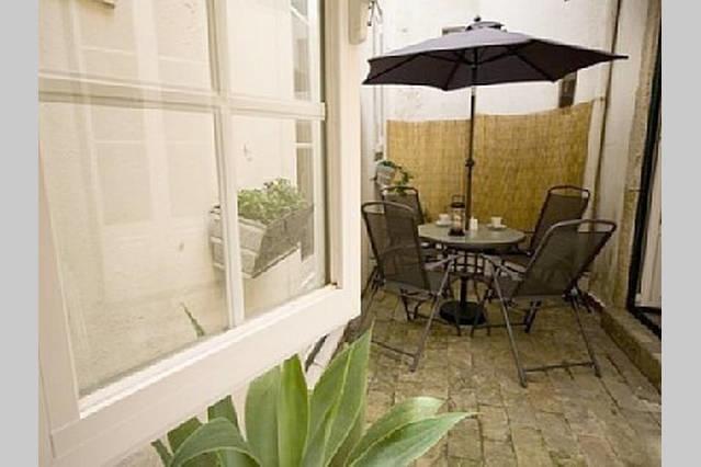 Camoes Deluxe Bairro Alto Apartment Lisbon Bilik gambar