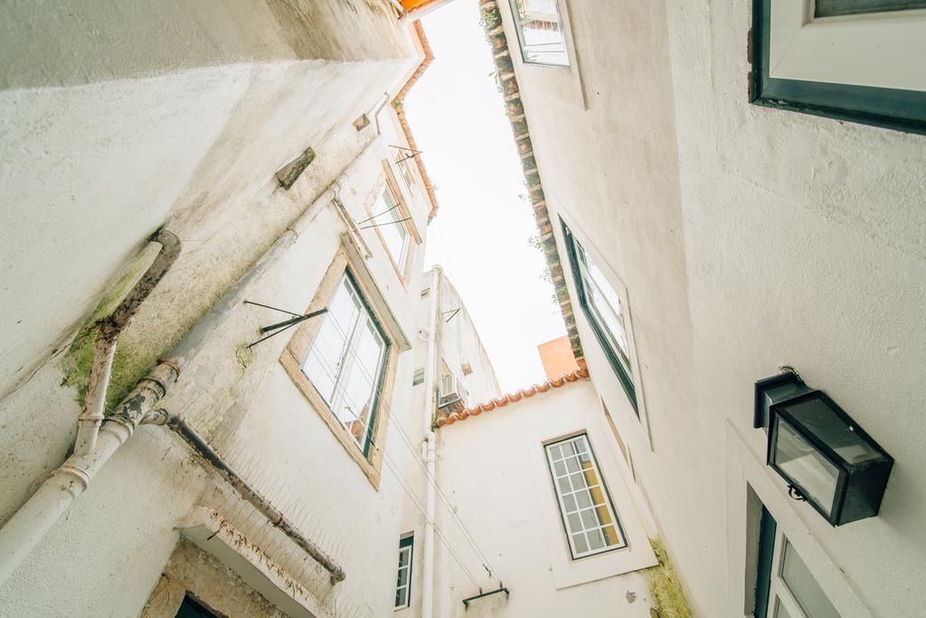 Camoes Deluxe Bairro Alto Apartment Lisbon Luaran gambar
